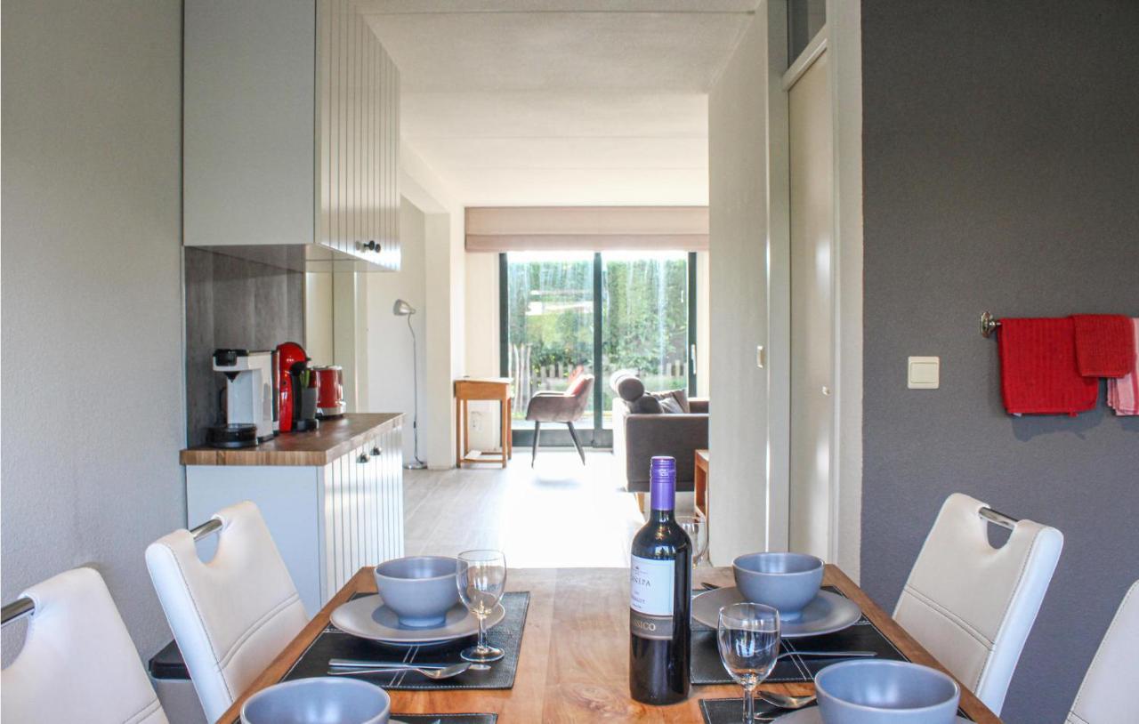 Stunning Home In Breskens With Kitchen Buitenkant foto